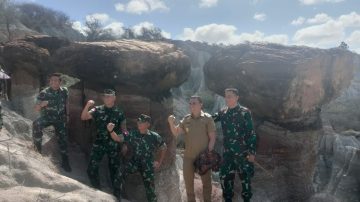 Kunker Ke Sabu Raijua, Pangdam IX/Udayana, Kunjungi Destinasi Wisata Kelabba Maja