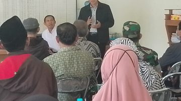 Prof. Dr. Dadi Permadi. M.Ed : pembinaan ini agar para komite sekolah bisa bersinergi dengan Kepala Sekolah