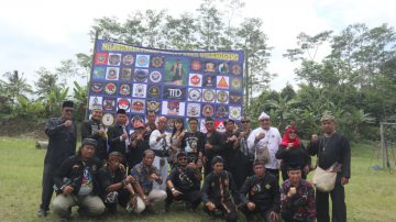 Milad Ke-8 Yayasan Padepokan Puseur Galunggung, berlangsung Meriah