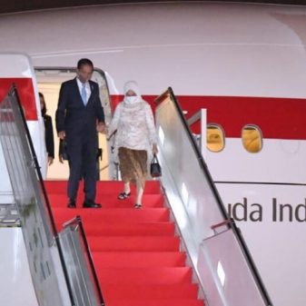 Dari Kawasan Asia Timur Presiden Jokowi Kembali Tiba Di Tanah Air