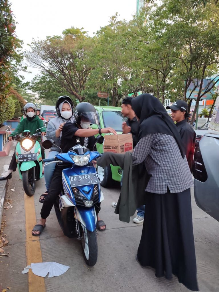 HMI Komisariat Faperta HUT UMMA Gandeng HMJ Pertanian Gelar Aksi Kemanusiaan