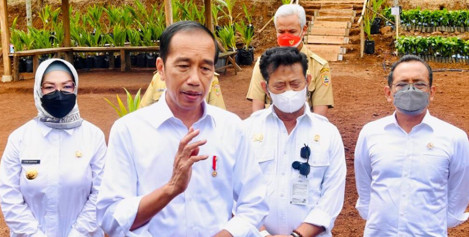 Presiden Jokowi : Usulan TNI Polri Tugas Di Kementerian, Belum Mendesak