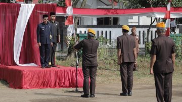 Bupati Bandung Hadiri Hari Veteran