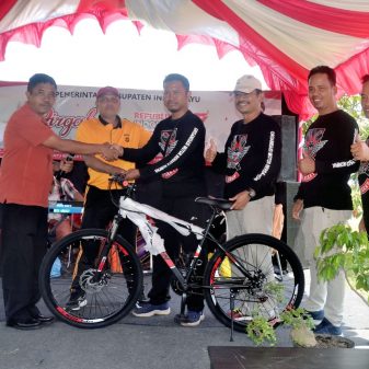 Meriahkan HUT RI Ke-77, Kecamatan Arahan Semarakan Dengan Perlombaan