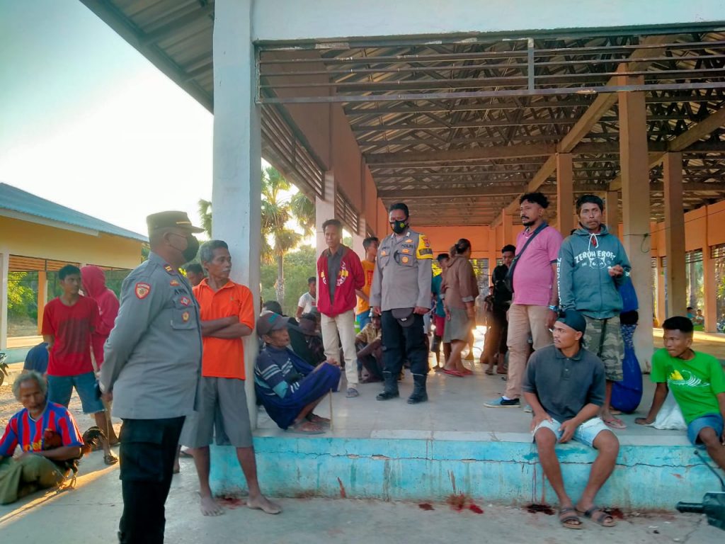 Tekad Memberantas Judi, Kapolsek Sabu Timur Himbau Masyarakat