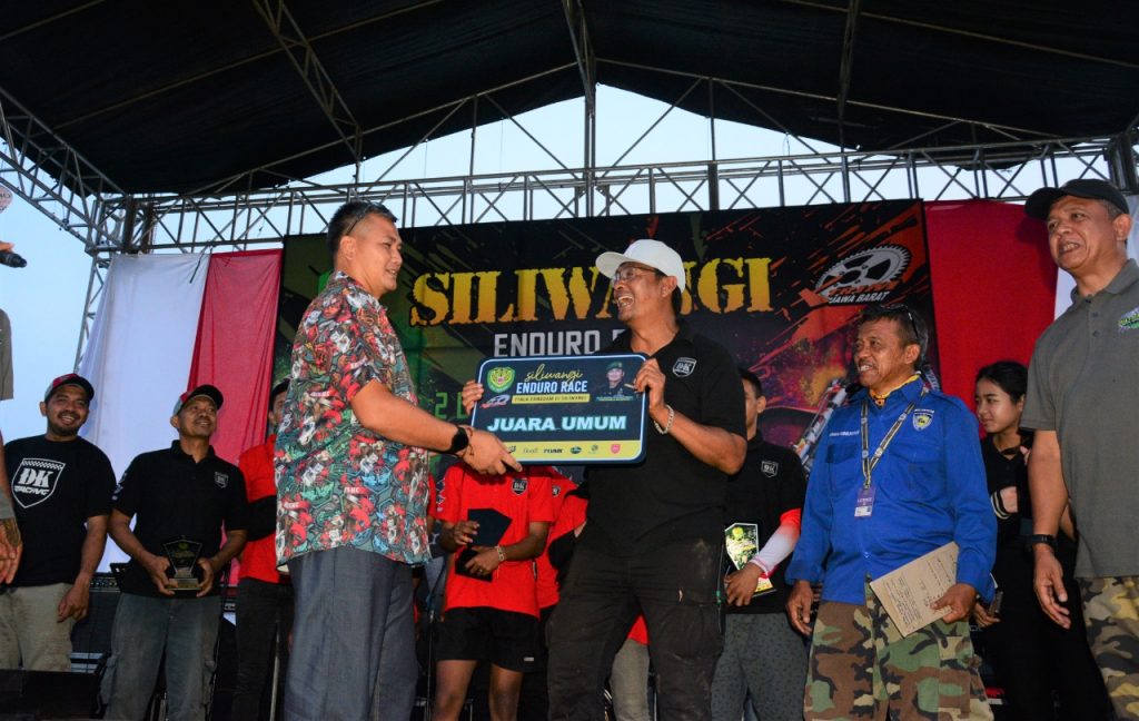 Pangdam III/Slw Tutup “Siliwangi Enduro Race dan Green Adventure” Tahun 2022.