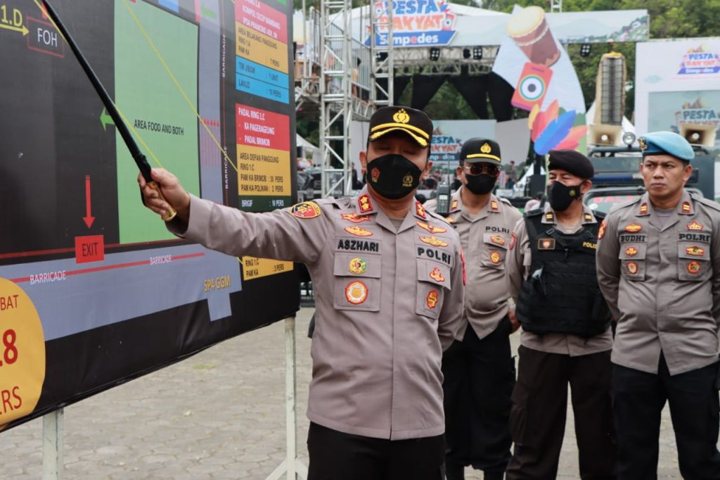 Polres Tasikmalaya Pengamanan Grup Band Slank, Pada Pesta Rakyat Simpedes Berjalan Kondusif