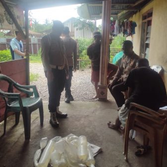 Kapolsek Tehoru Pimpin Giat Swiping Miras