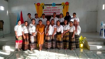 Adakan Pisah Sambut Kepala Sekolah, Erlina Joto : Sinergitas Antar Komponen Mutlak Diperlukan Dalam Membangun Sekolah