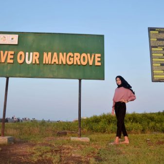 Pesona Alam Pantai Samboja Eretan Kulon Indramayu Nan Eksotik