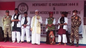 JIB, PKL Duren Sawit dan Pondok Bambu Santuni Anak Yatim Sambut 10 Muharram dan HUT RI