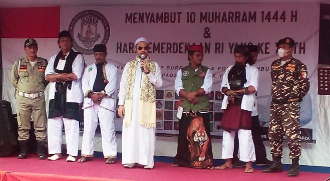JIB, PKL Duren Sawit dan Pondok Bambu Santuni Anak Yatim Sambut 10 Muharram dan HUT RI