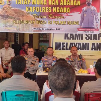 Kunker Riung, Kapolres Ngada Ingatkan Kerja Keras Cerdas Ikhlas