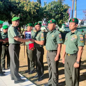 Empat Anggota Pindah Satuan,  Ini Kesan Pesan Dandim 1625 Ngada