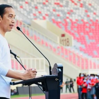 Presiden Jokowi Pesan Rakyat Papua Jaga, Rawat Fasilitas Olahraga