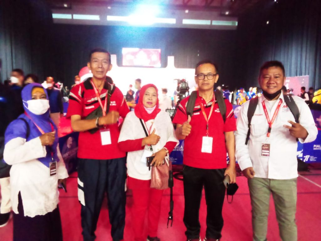 Media Independen Online Ikut Andil Pertandingan Tenis Meja yang Digelar Kominfo