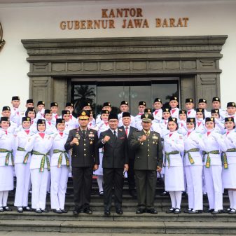 Pasukan Pengibar Bendera Pusaka (Paskibraka) Tingkat Provinsi Jabar Tahun 2022 Sore Tadi Dikukuhkan