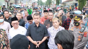 Kapolres Tasikmalaya Kota Pimpin Pengamanan Aksi Unjukrasa Penolakan Kenaikan Harga BBM