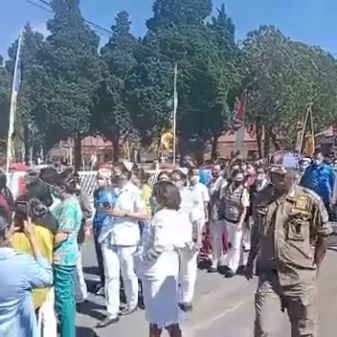 Sorot Perbup 54, Rujab Bupati Ngada Dikerumuni Ratusan Nakes ASN