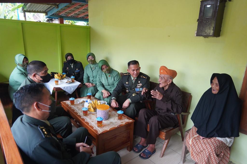 Bak Anak Sayang Orang Tua, Prajurit Wijayakusuma Anjangsana Veteran dan Warakawuri