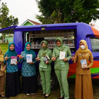 Ketua Persit KCK Koorcab Rem 071 Hadiri Pembukaan TMMD 115 Kodim Cilacap