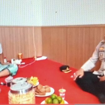 Kapolsek Karangpawitan Silaturahmi Ke Pengasuh Pondok Pesantren Sadang Lebak