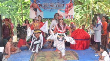 Unjungan Buyut Kaen Tradisi Warga Desa Lelea Sebagai Upaya Menolak Bahaya