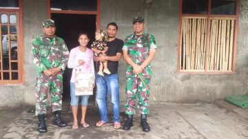 Dandim 1625 Ngada Perhatikan Anak Asuh Stunting, Warga Terharu