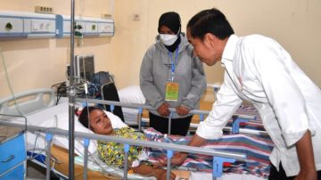 Presiden Kunjungi Korban Tragedi Kanjuruhan, 129 Keluarga Dapat Santunan