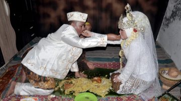 Tradisi Crowokan, di Desa Sukadadi Arahan yang Nyaris Punah