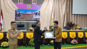 Terima Piagam Penghargaan WTP, Bupati Sabu Raijua Ajak Seluruh Elemen Berkolaborasi 