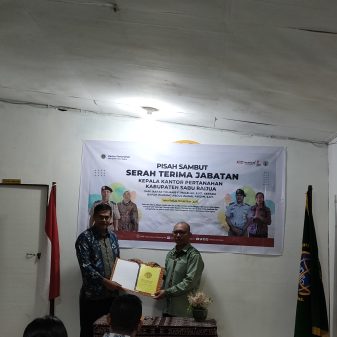 Pisah Sambut dan Sertijab, Warang Abdul Zainal Abidin Resmi Jabat Kepala Pertanahan Sabu Raijua