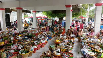Ritual Sedekah Bumi Bentuk Syukur Warga Desa Tamansari