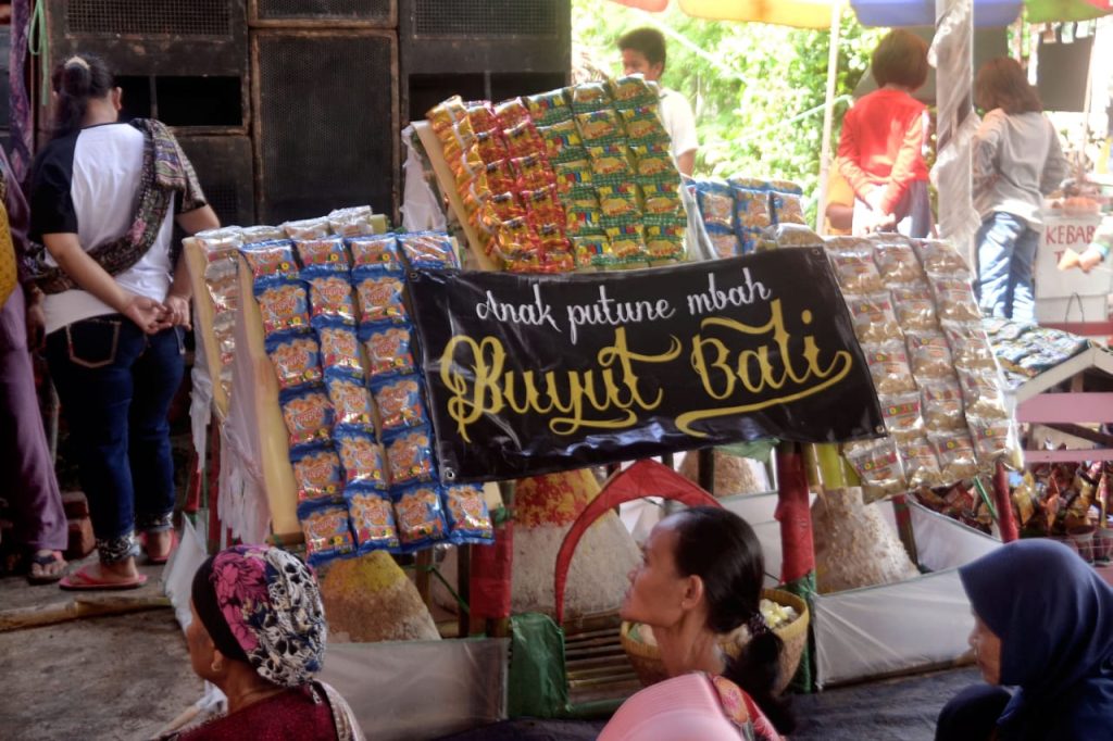 Tradisi Sakral Masyarakat Arahan Kidul, Mbah Buyut Bali