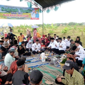 Pemdes Legok Gelar Sedekah Bumi dengan Doa Bersama