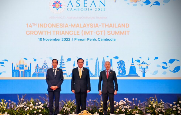 Presiden Jokowi : Pentingnya Implementasi Cetak Biru KTT IMT-GT 2022-2026