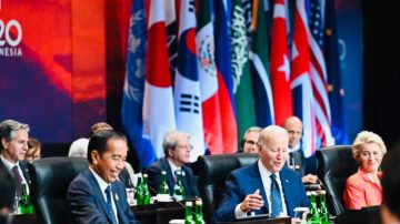 Presiden Jokowi : Tiga Hal Penting PGII Dukung Pembangunan Infrastruktur Negara Berkembang