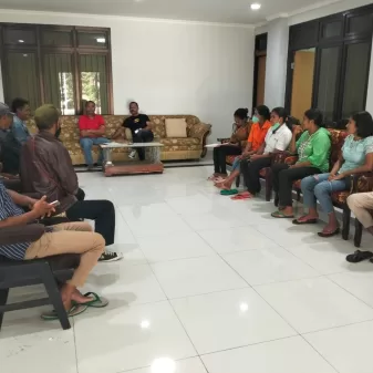 Warga Ekoroka Lapor Dugaan Permainan Pilkades Ke DPRD Ngada, Camat Jawab Tudingan