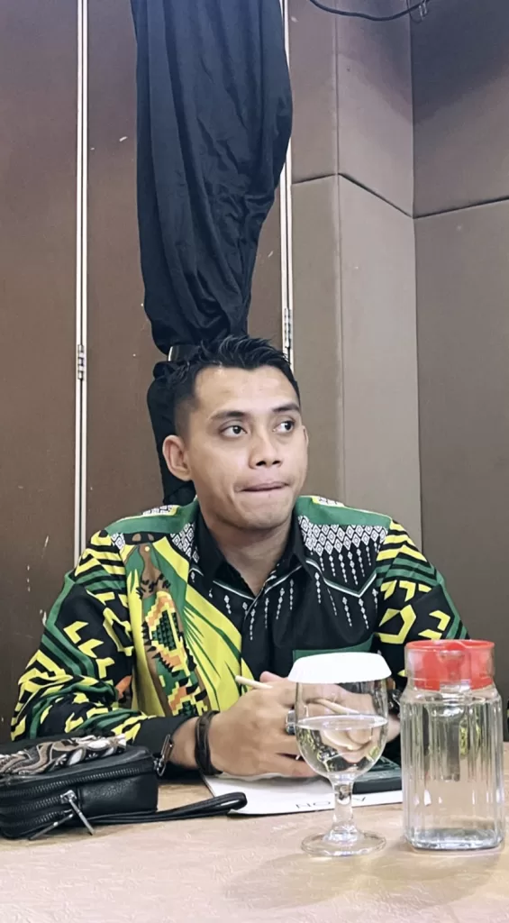 Kabar Gembira, Telah Hadir Tempat Cuci Sepatu, Helm dan Tas Di Sabu Raijua