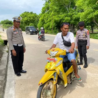 Ciptakan Keamanan dan Kenyamanan Saat Nataru, Sat Lantas Polres Sabu Raijua Laksanakan Operasi Lilin 