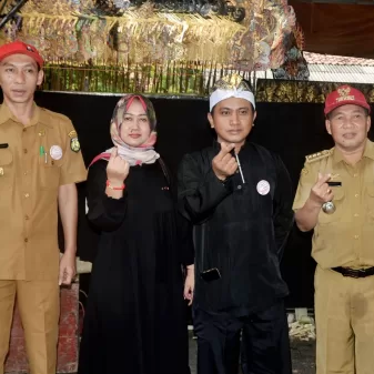 Ratusan Warga Padati Acara Sedekah Bumi Desa Totoran