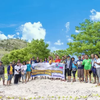 Camat Wolowae Pimpin Aksi Penghijauan Di Pulau Kinde