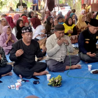 Pemdes Jatisawit Lor Gelar Sedekah Bumi dengan Doa Bersama