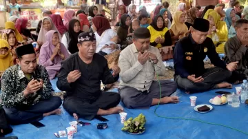 Pemdes Jatisawit Lor Gelar Sedekah Bumi dengan Doa Bersama