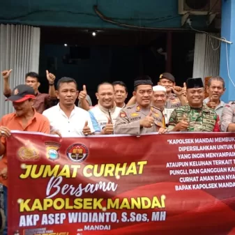Jumat Curhat, Kapolsek Mandai Tampung Keluhan Warga