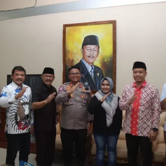 Jalin Sinergitas, Kapolres Indramayu AKBP M. Fahri Siregar Silaturahmi Dengan Ketua DPRD
