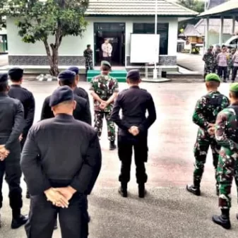 Perkuat Soliditas TNI Polri, Polres Ende Dan Kodim 1602 Ende Gelar Apel Bersama