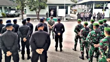 Perkuat Soliditas TNI Polri, Polres Ende Dan Kodim 1602 Ende Gelar Apel Bersama
