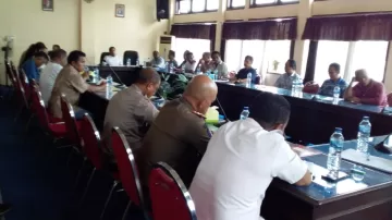 Harga Naik, Beras Dan Minyak Tanah Langka DPRD Nasdem Kritik Pedas Pemkab Ende