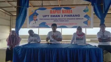 Rapat Kerja dan Penyusunan Anggaran Sekolah SMAN 3 Pinrang